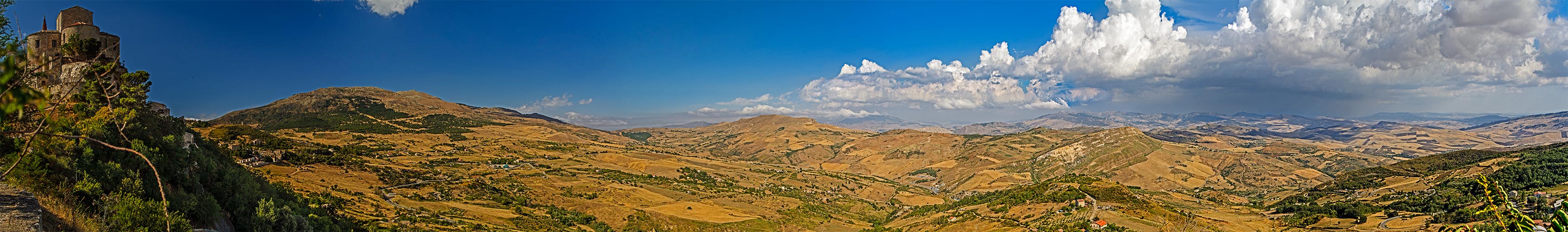 Sommergewitter über Sizilien