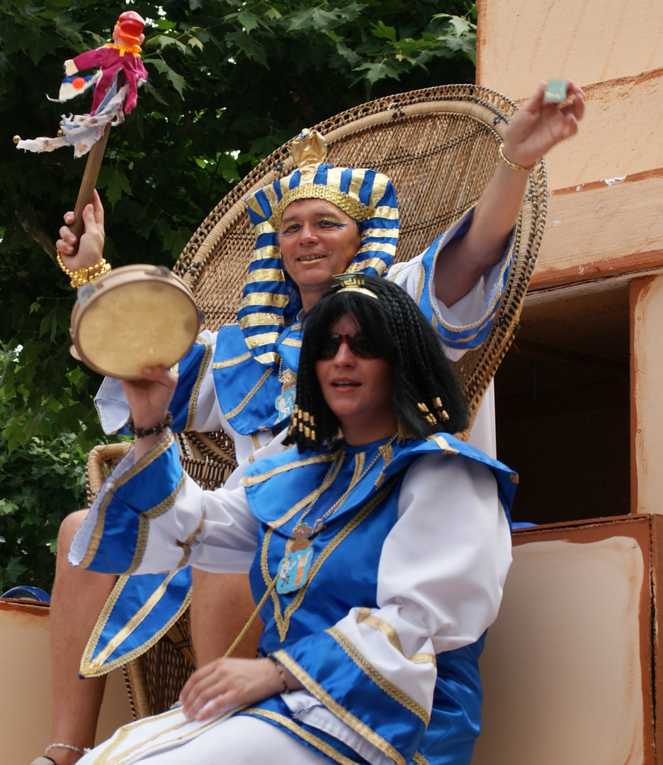 Sommerkarneval in Dieburg: närrischer Tutanchamun