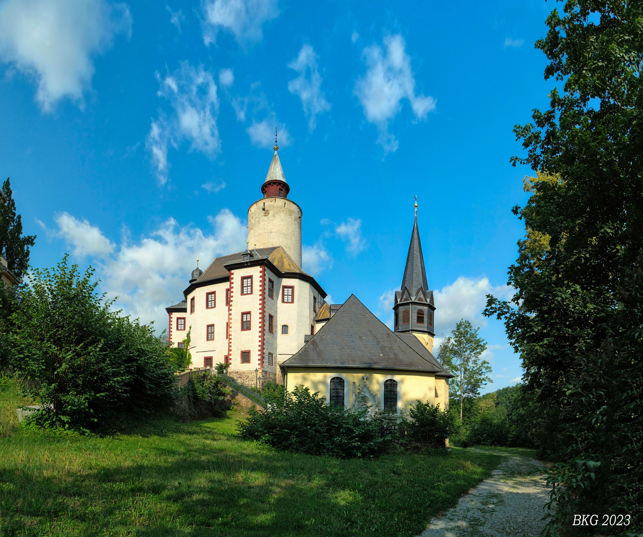 Sommerliche Burg Posterstein 