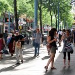 Sommerlicher Freitagnachmittag in der Mariahilfer Straße