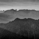 Sommerlicher Sonnenaufgang am Fellhorn, Oberstdorf, als Panoramaaufnahme aus 8 Bilder