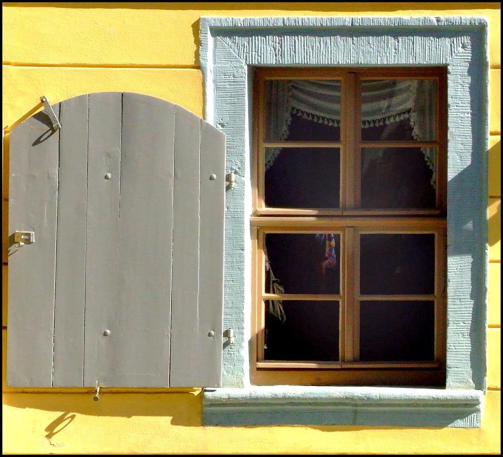 Sommerliches Fenster