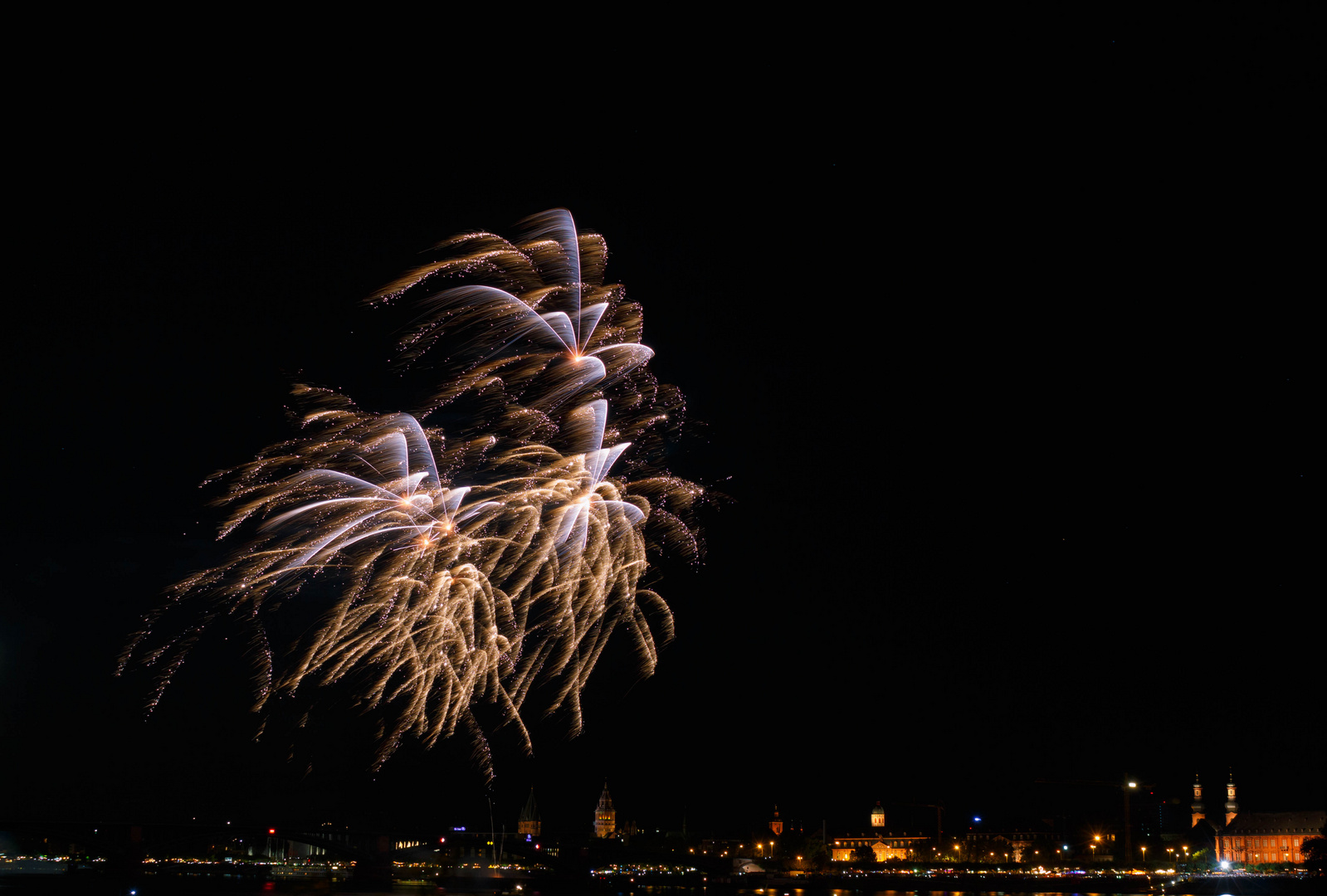 Sommerlichter 2018 - Feuerwerk über Mainz 01