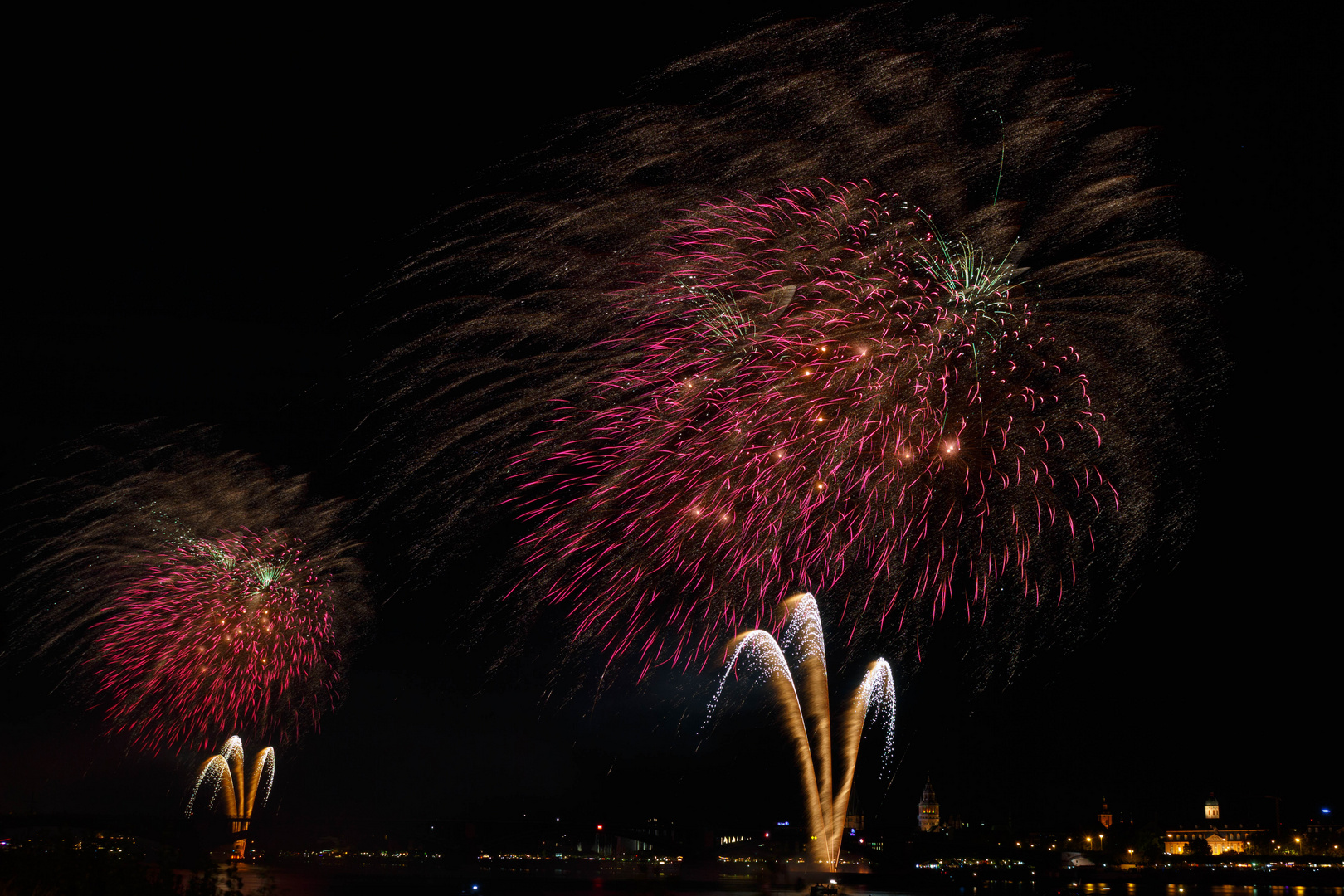 Sommerlichter 2018 - Feuerwerk über Mainz 05