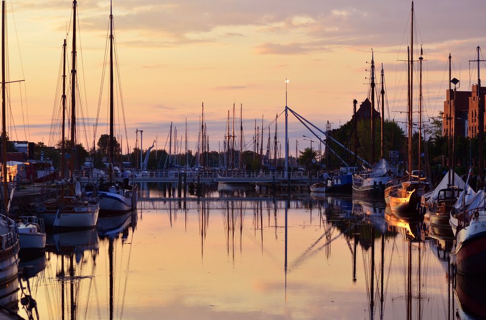 Sommermorgen am Greifswalder Hafen II