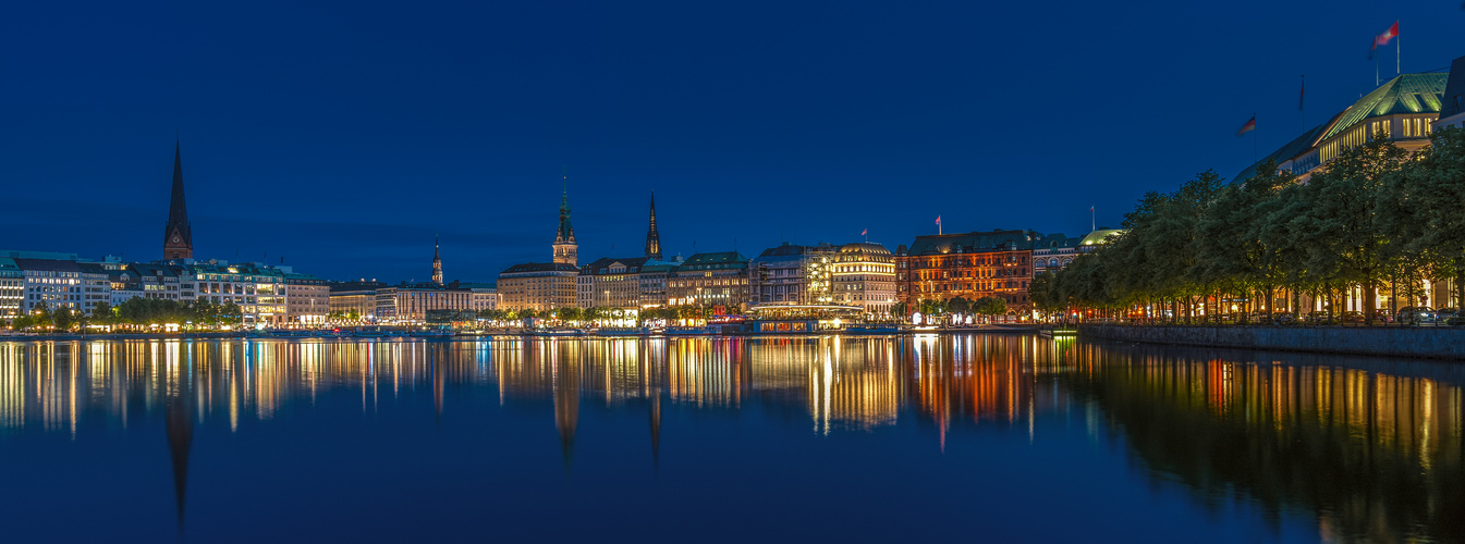 Sommernacht an der Binnenalster