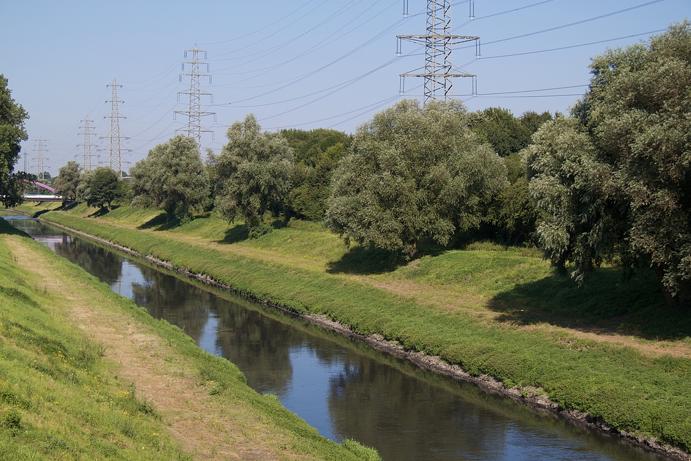 Sommersonntagmorgen an der Emscher