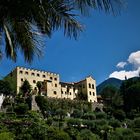 Sommerurlaub 2022 in Südtirol - Blick auf Schloss Trauttmansdorff in Obermais / Meran