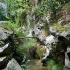 Sommerurlaub 2022 in Südtirol - Enge Stelle am Maiser Waalweg