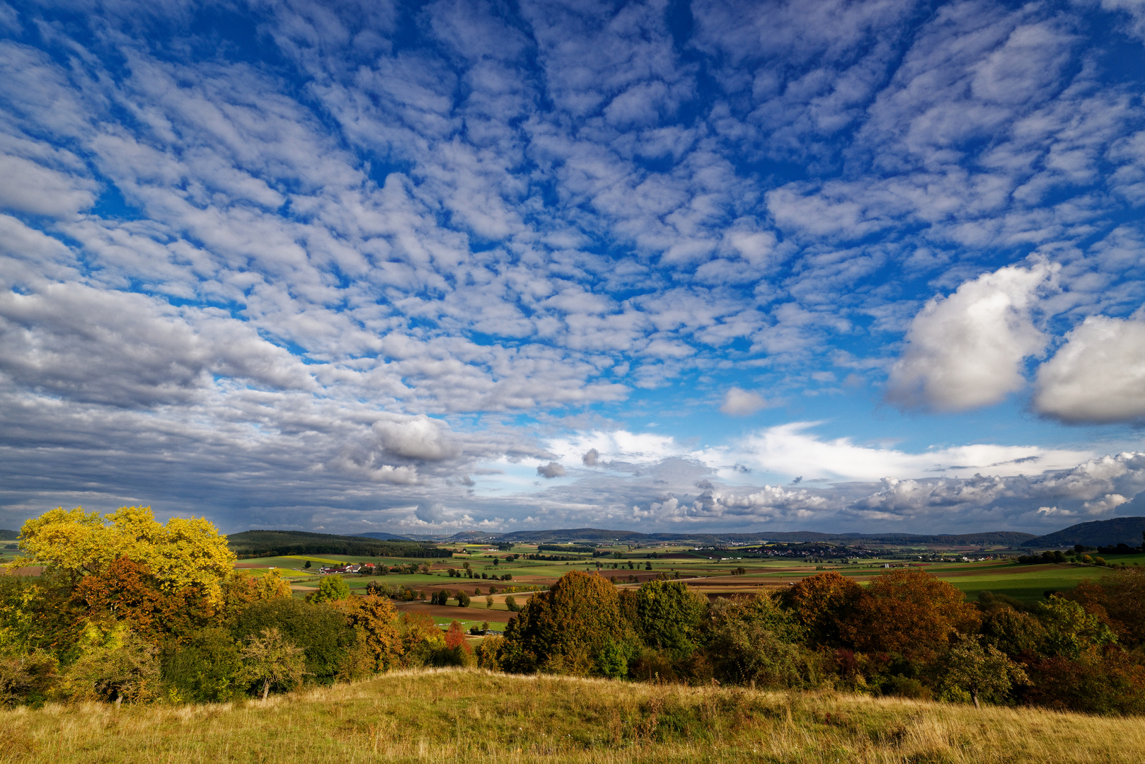 Sommerwolken über  Franken