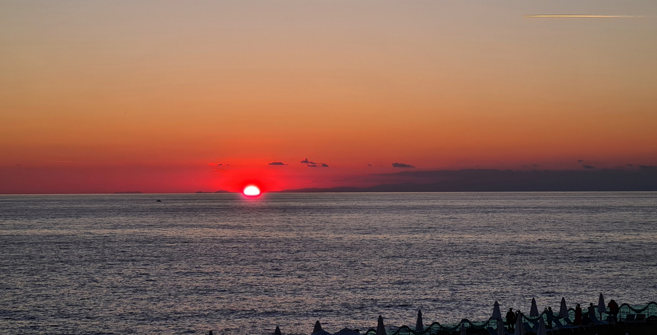 Somnmnenuntergang am Horizont