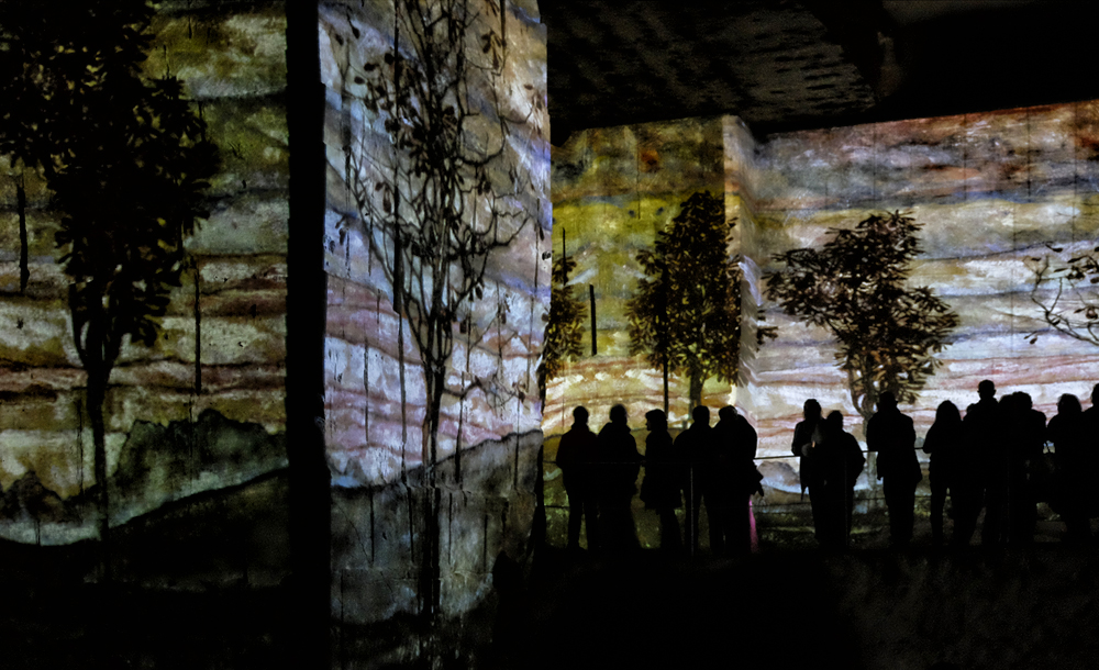 Son et lumière dans la carrière