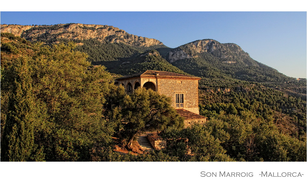 SON MARROIG IM ABENDLICHT