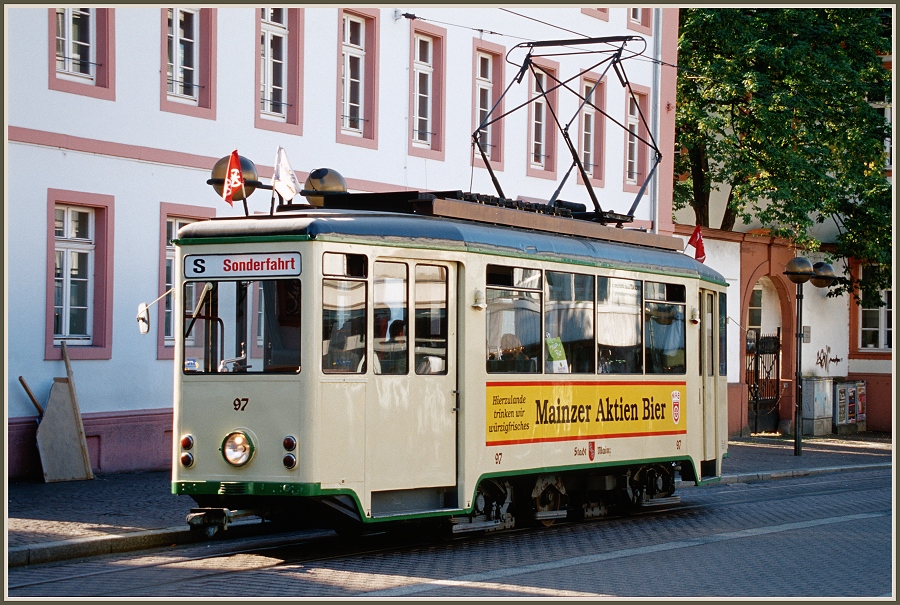 Sonderfahrt Mainzer Aktien Bier Foto Bild Bus Nahverkehr Historischer Nahverkehr Verkehr Fahrzeuge Bilder Auf Fotocommunity