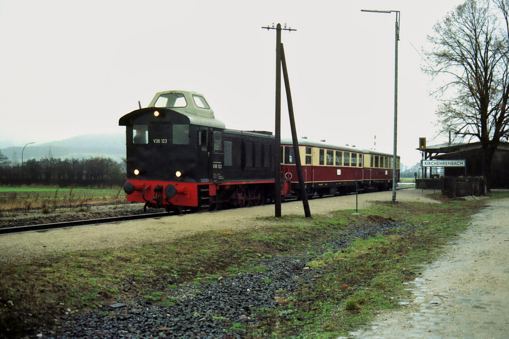 Sonderzug mit V 36 123 in Kirchehrenbach