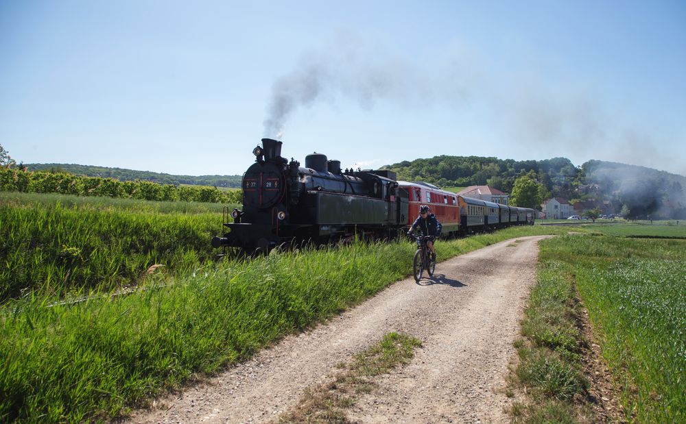 Sonderzugfahrt nach Ernstbrunn