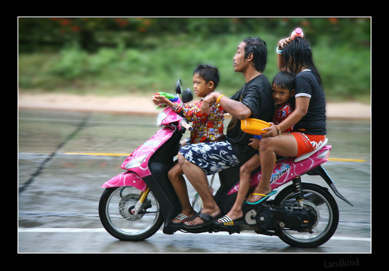 Songkran !