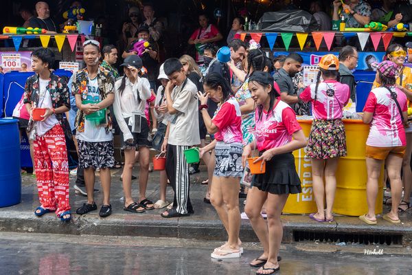 Songkran Soi 8 II