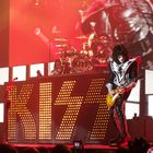 Sonic Boom Over Europe 2010, Tommy Thayer 2