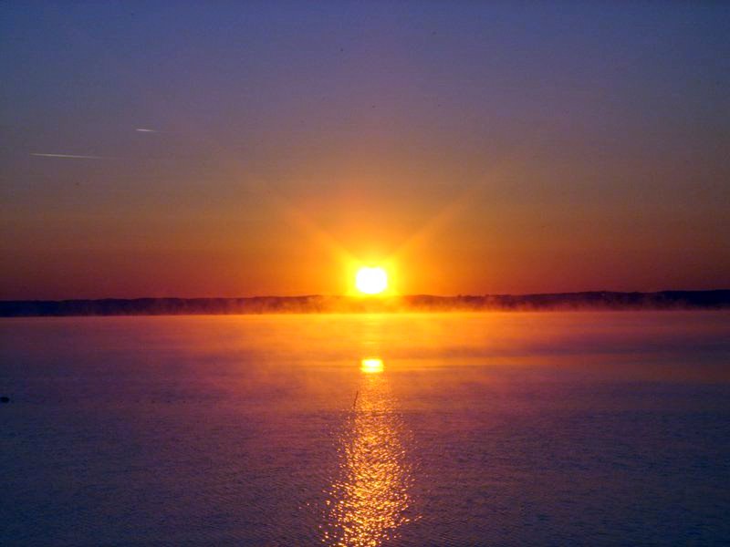 Sonnaenaufgang am Chiemsee