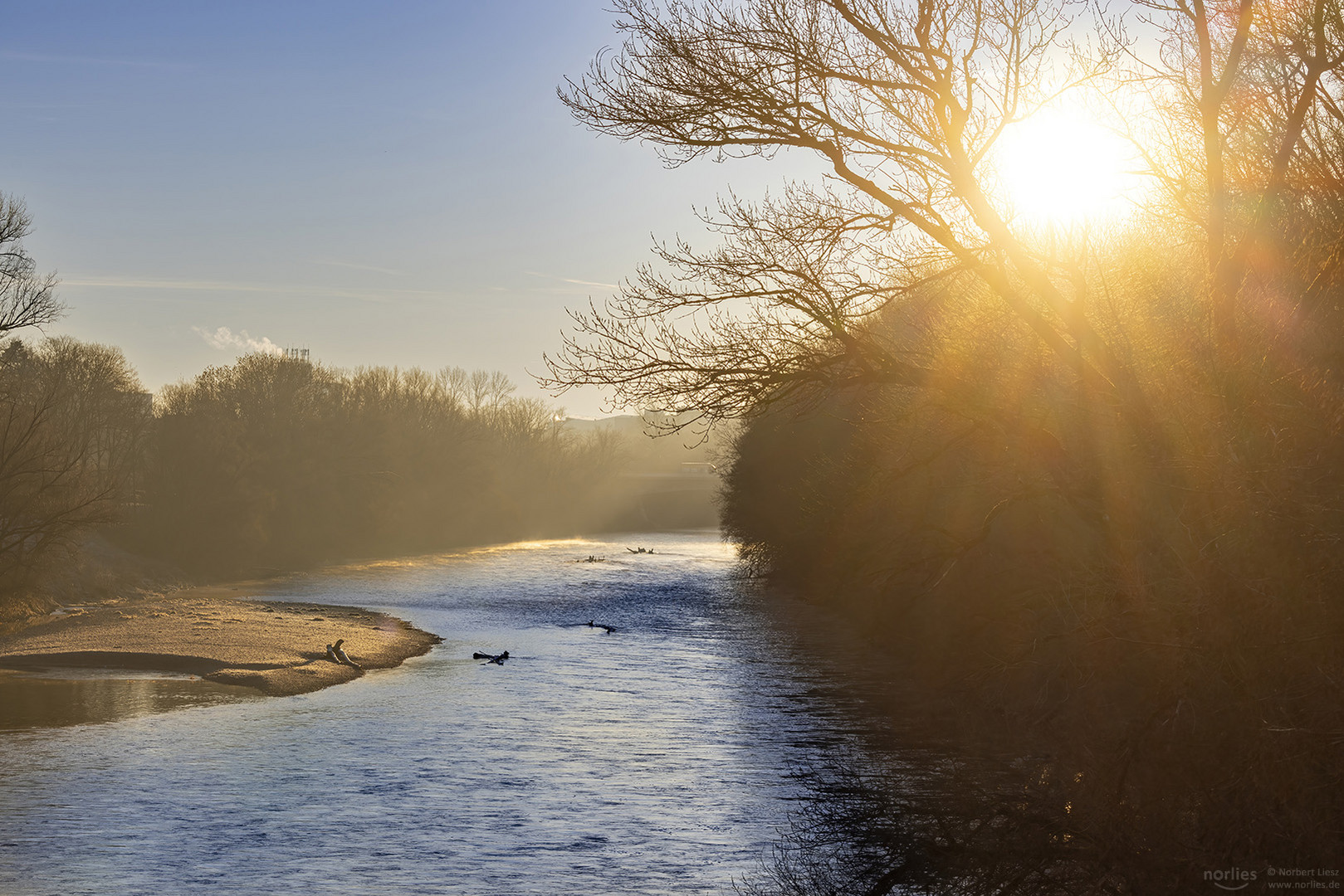 Sonne beim Fluß