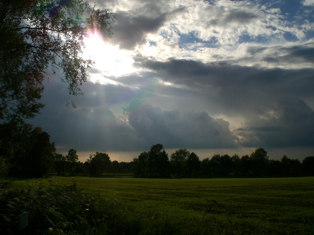 Sonne die durch Wolken bricht...