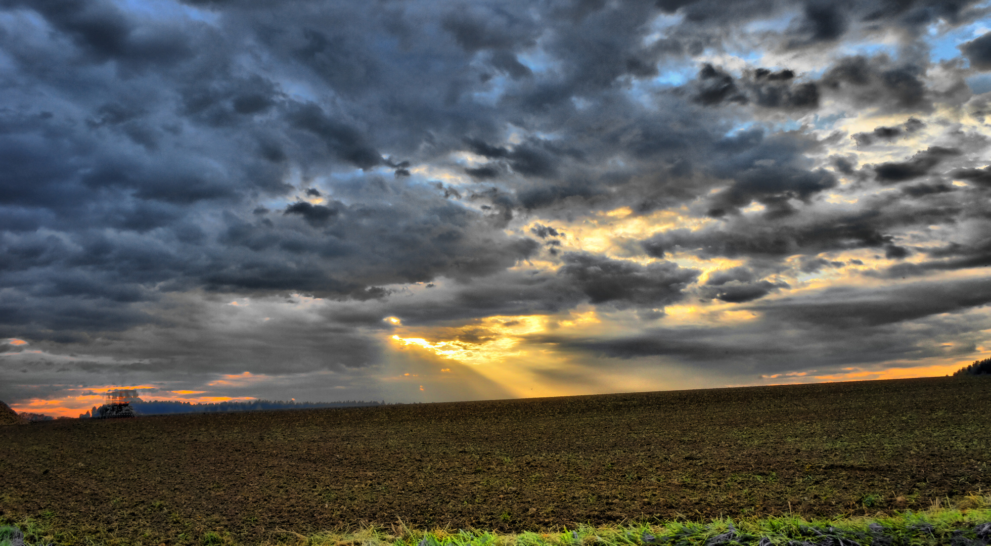 Sonne durch Wolken