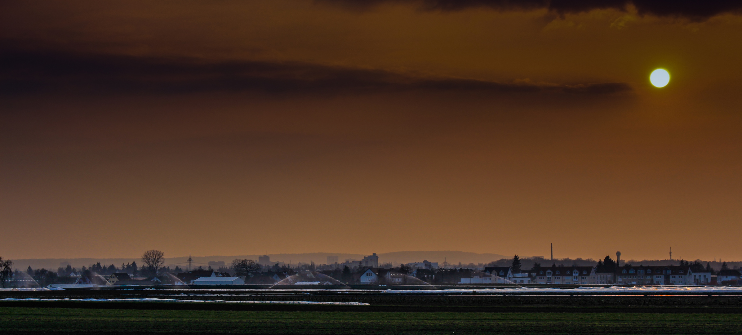 Sonne, Feld und mehr