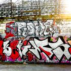 Sonne, Graffitis und Jugendstil