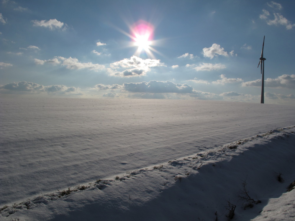 Sonne-Himmel-Schnee