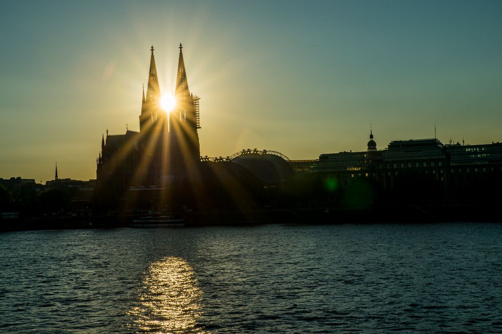 Sonne im Dom