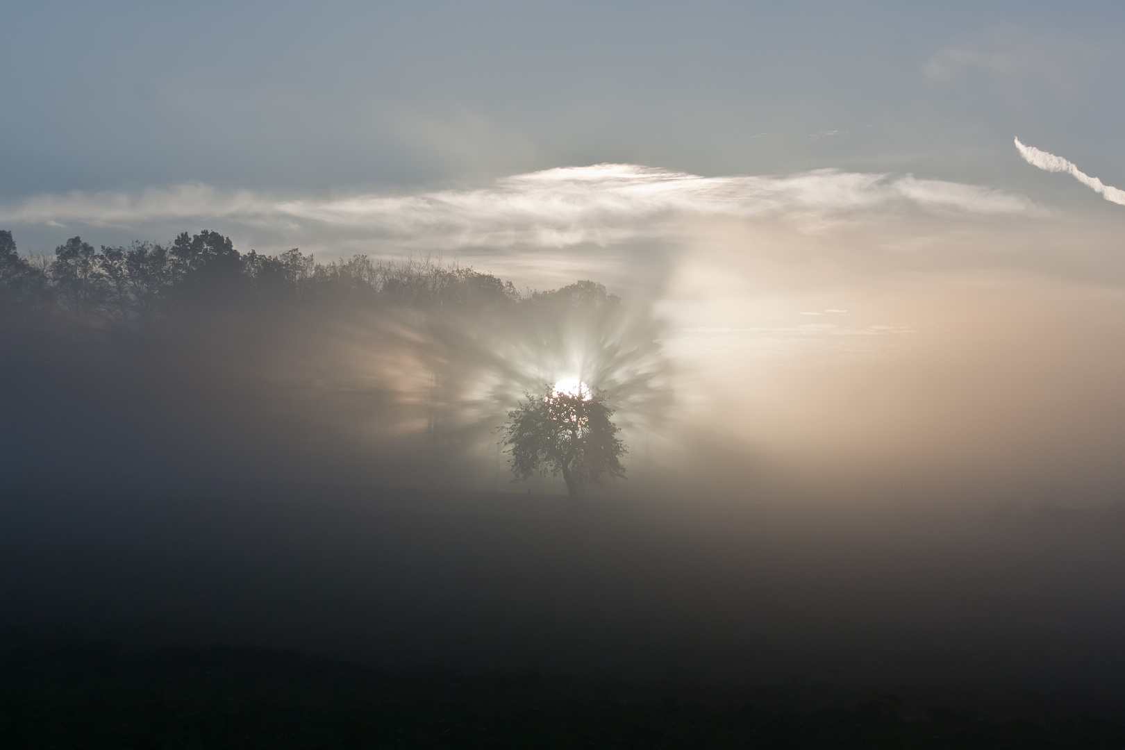 Sonne im Nebel