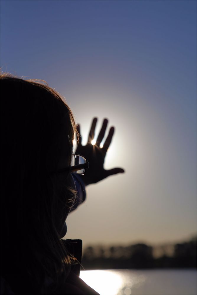 Sonne in der Hand