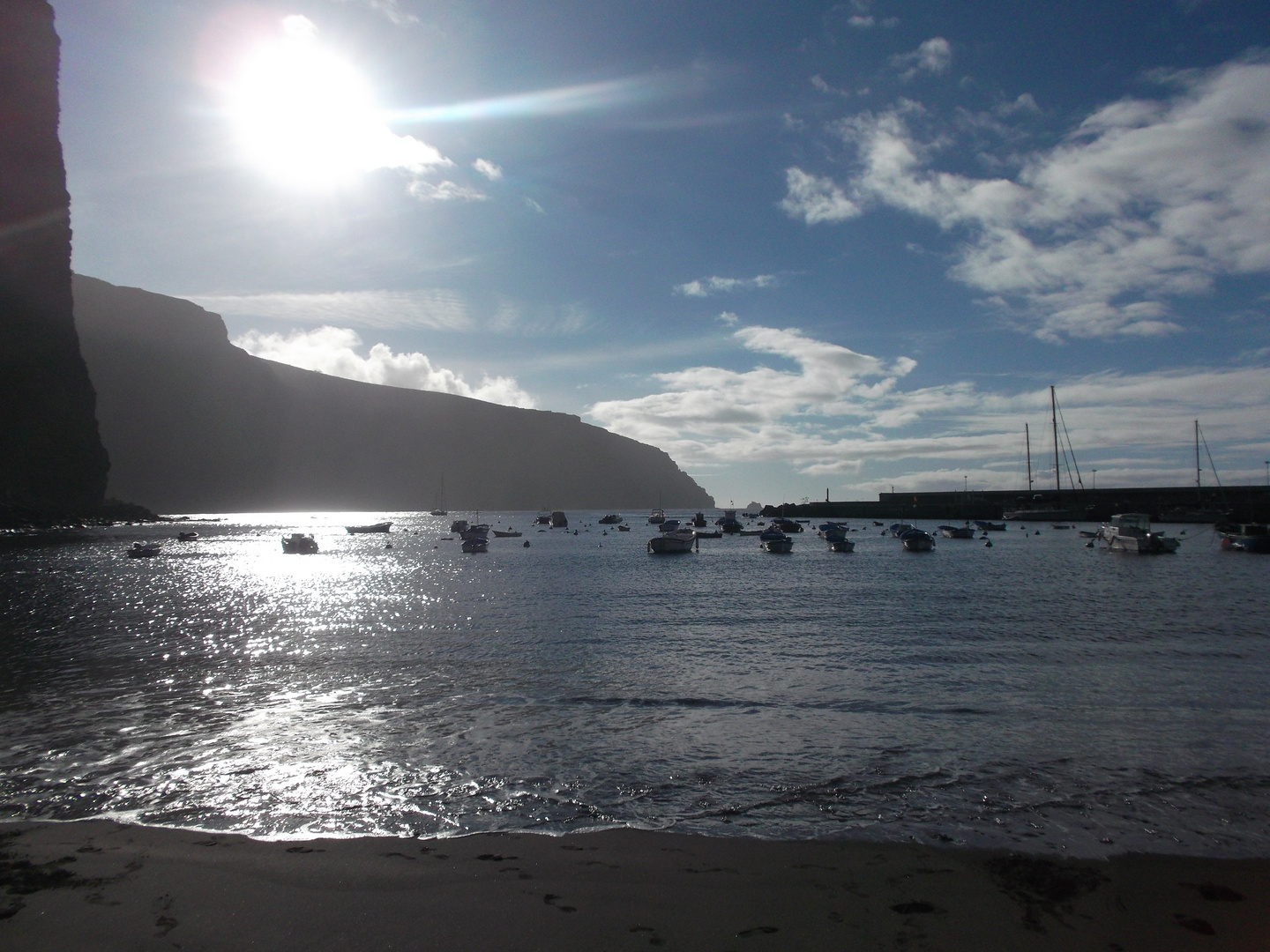 Sonne, Meer, Berge und Natur