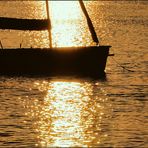 Sonne mit Segelboot ...