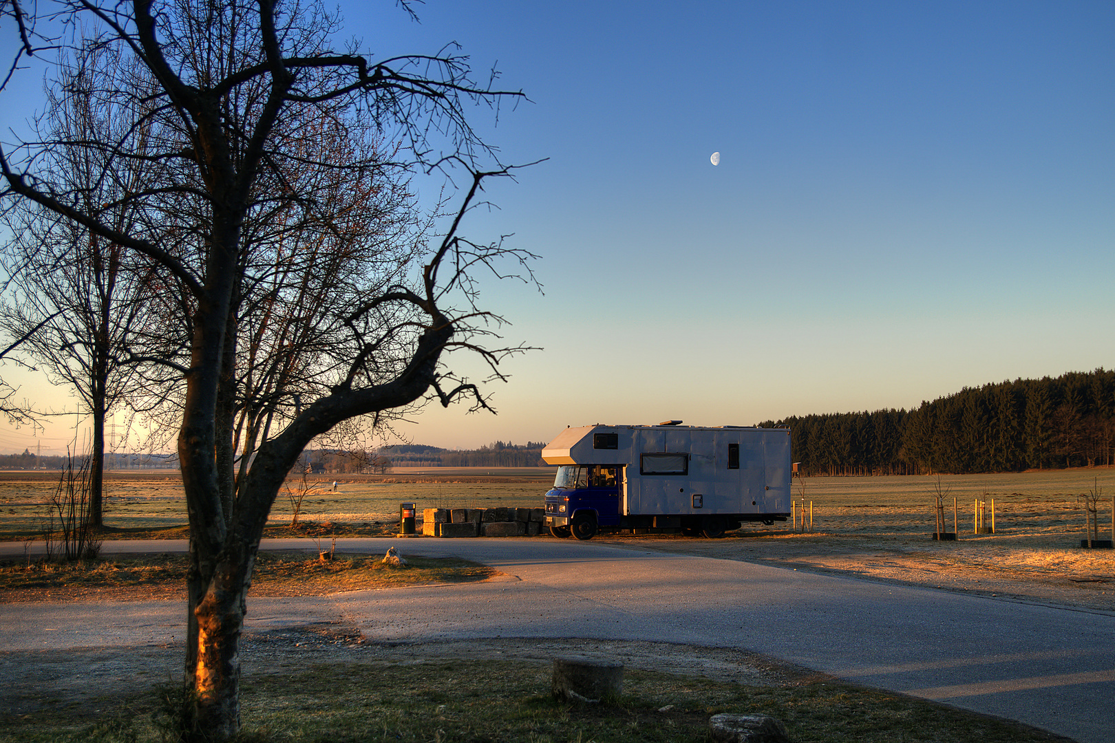 Sonne, Mond und Sterne