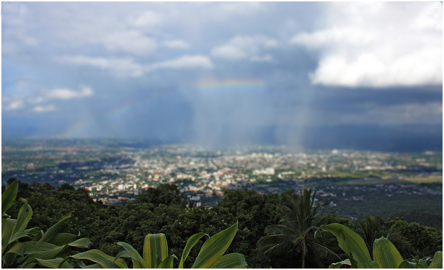 Sonne ,Regen,Regenbogen