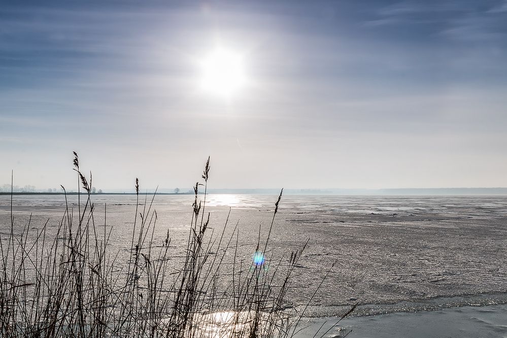 Sonne über dem Eis