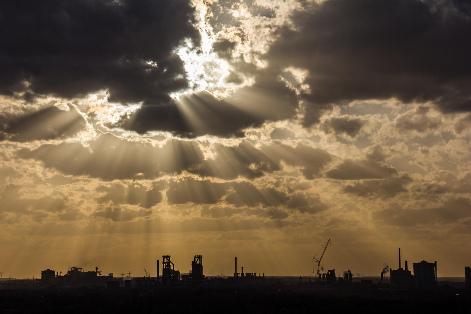 Sonne über dem Ruhrgebiet