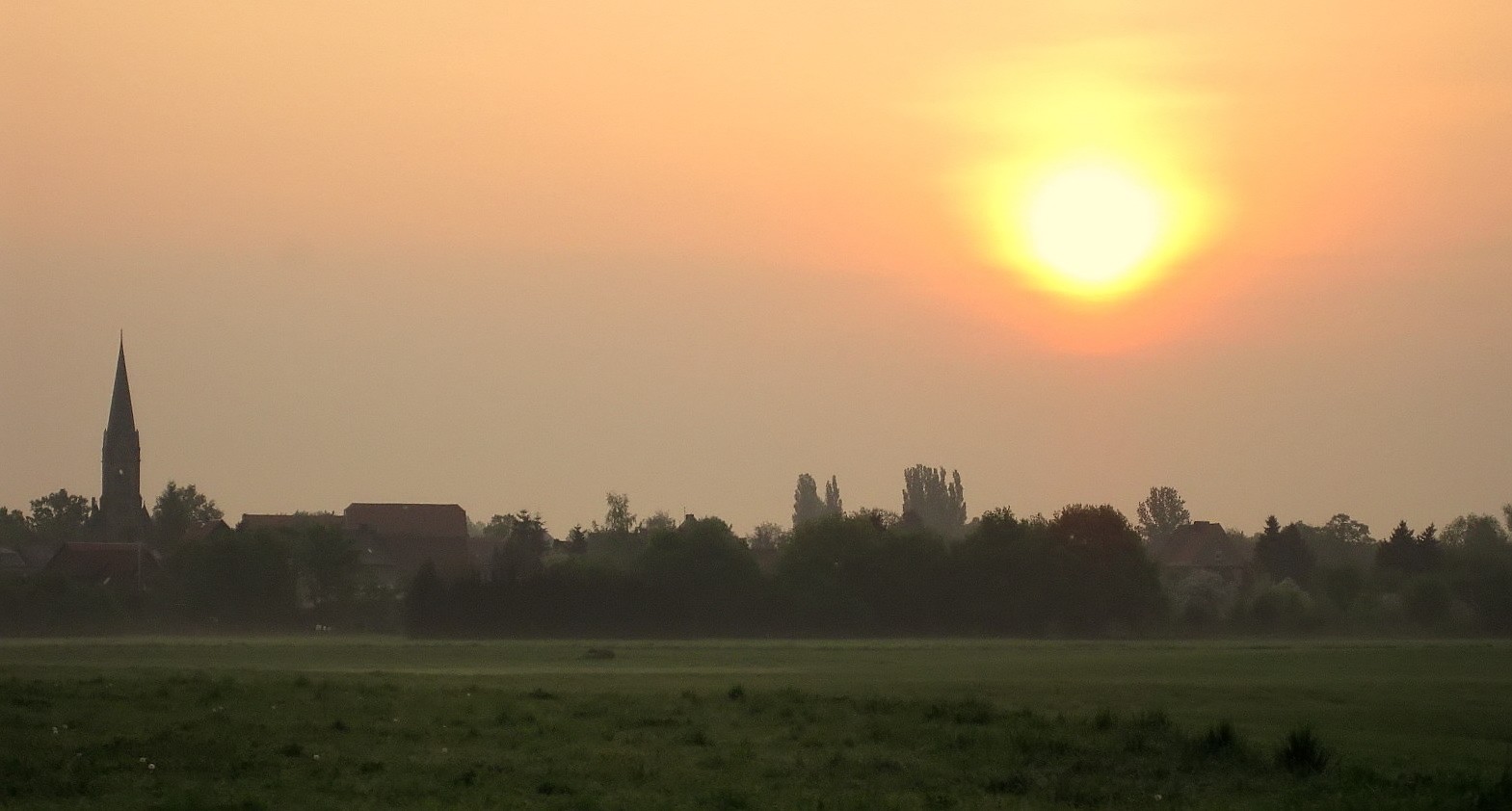 Sonne über Friedersdorf