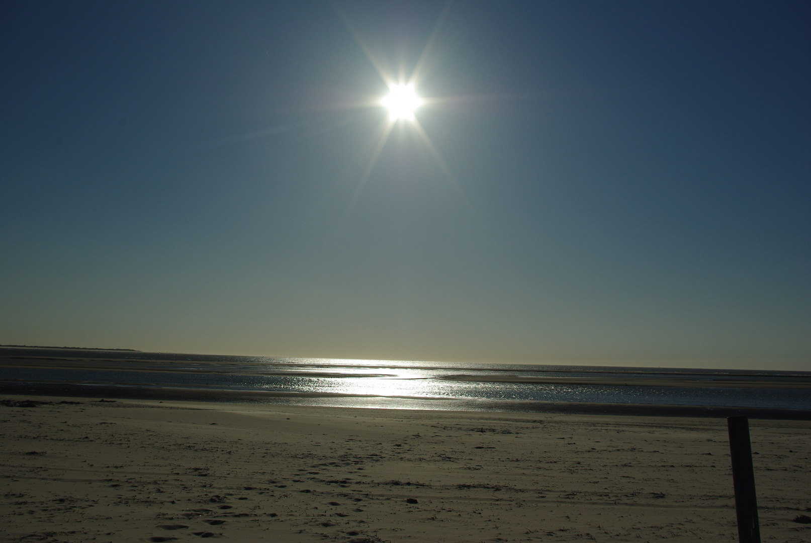 Sonne über Langeoog (meine erste Gegenlicht Aunahme)