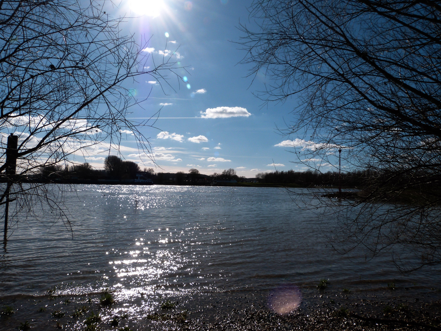 Sonne überm Niederrhein