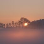 Sonne und Bodennebel