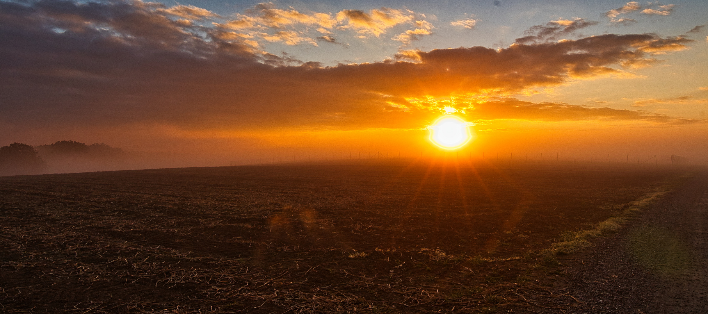 Sonne und Nebel