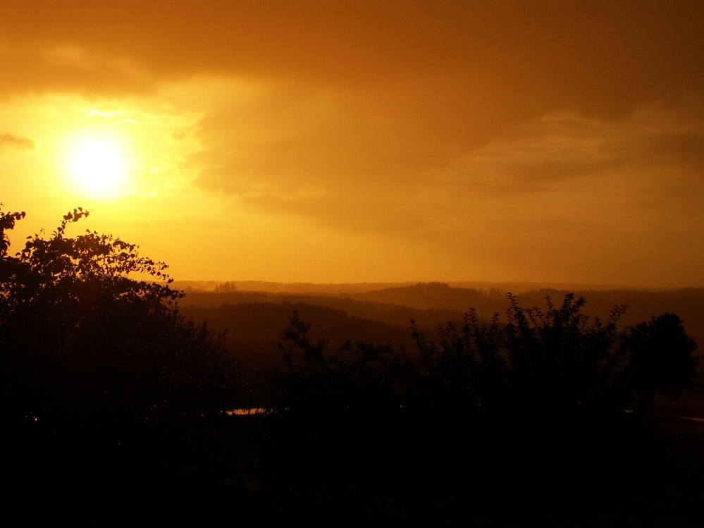 Sonne und Regen