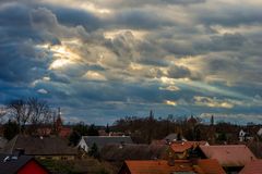 Sonne und Wolken