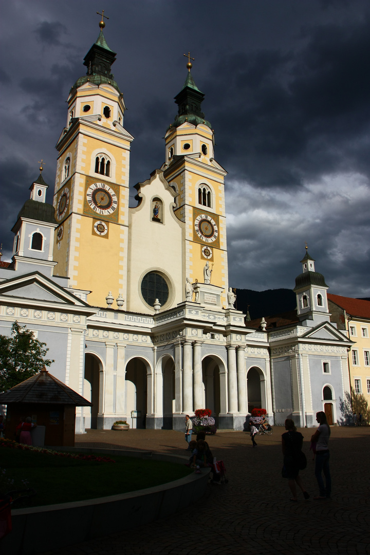 Sonne und Wolken