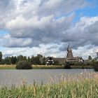 Sonne und Wolken am See