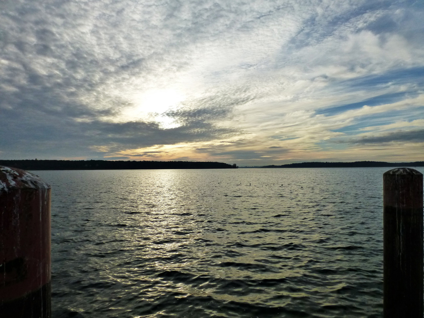 Sonne und Wolken an der Müritz in Waren