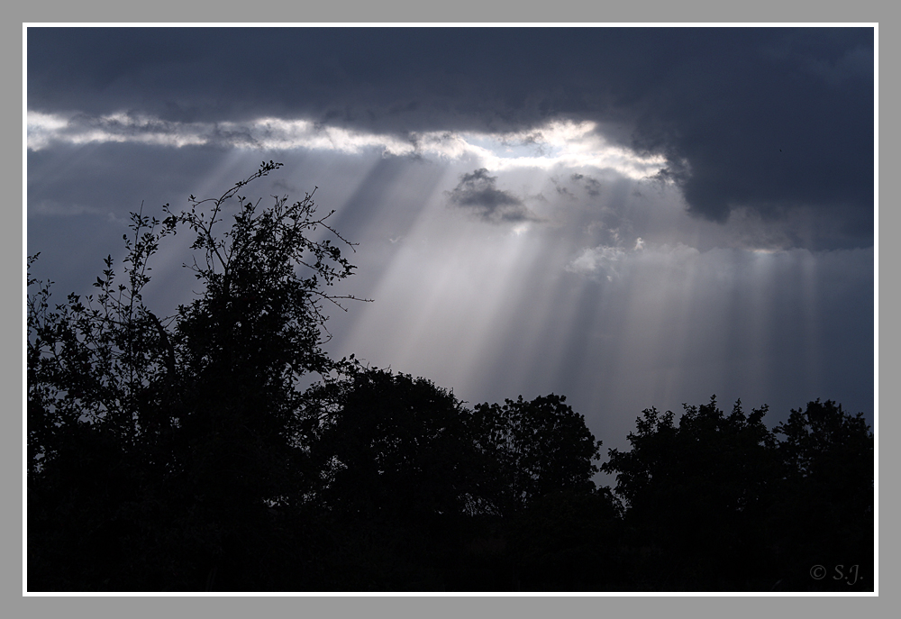 Sonne und Wolken